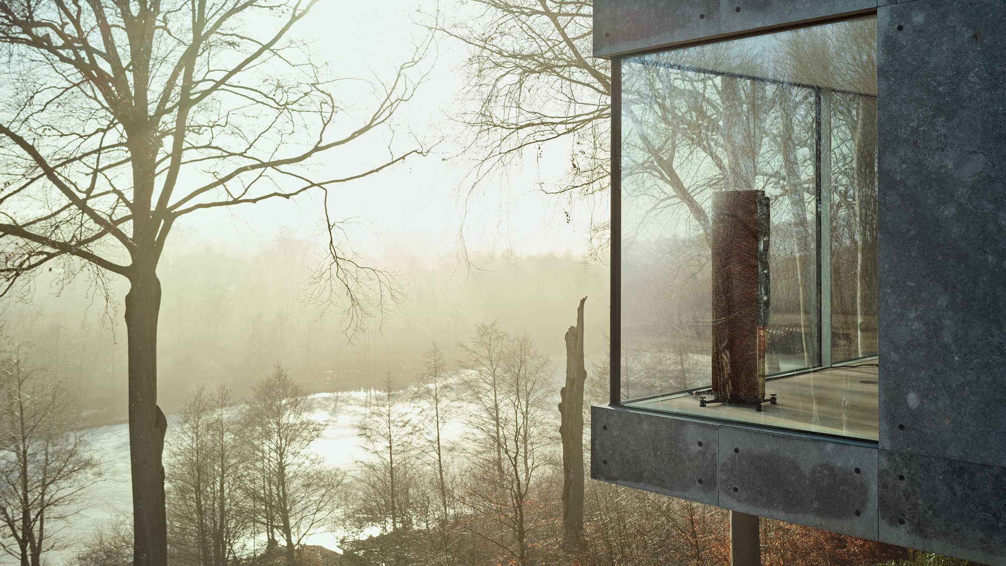 2560x1440px_Homepage_DynaudioConfidence50i_02_mirrored