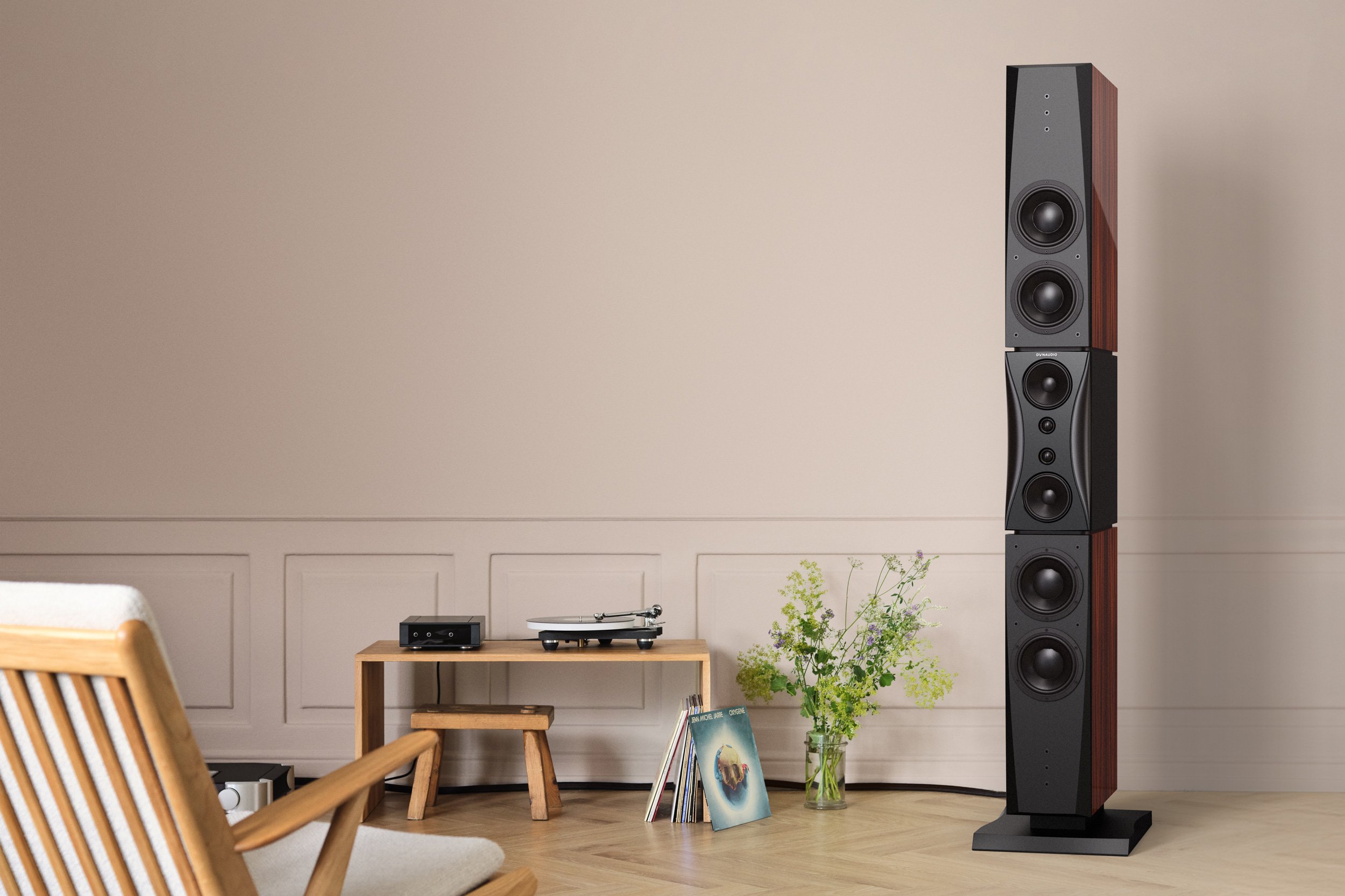 Dynaudio_EvidencePlatinum_CollectorsEdition_LS_02-1