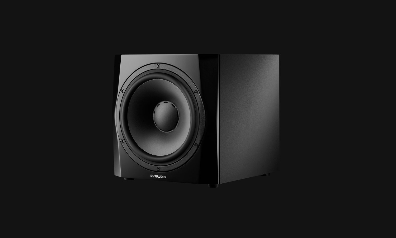 Dynaudio_9S-halfprofile-black_landscape