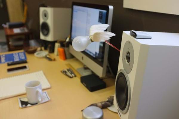 XEO 4 - AudioStream