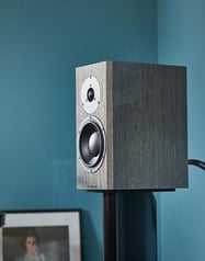 dynaudio-special-40-closeup-grey-birch-09