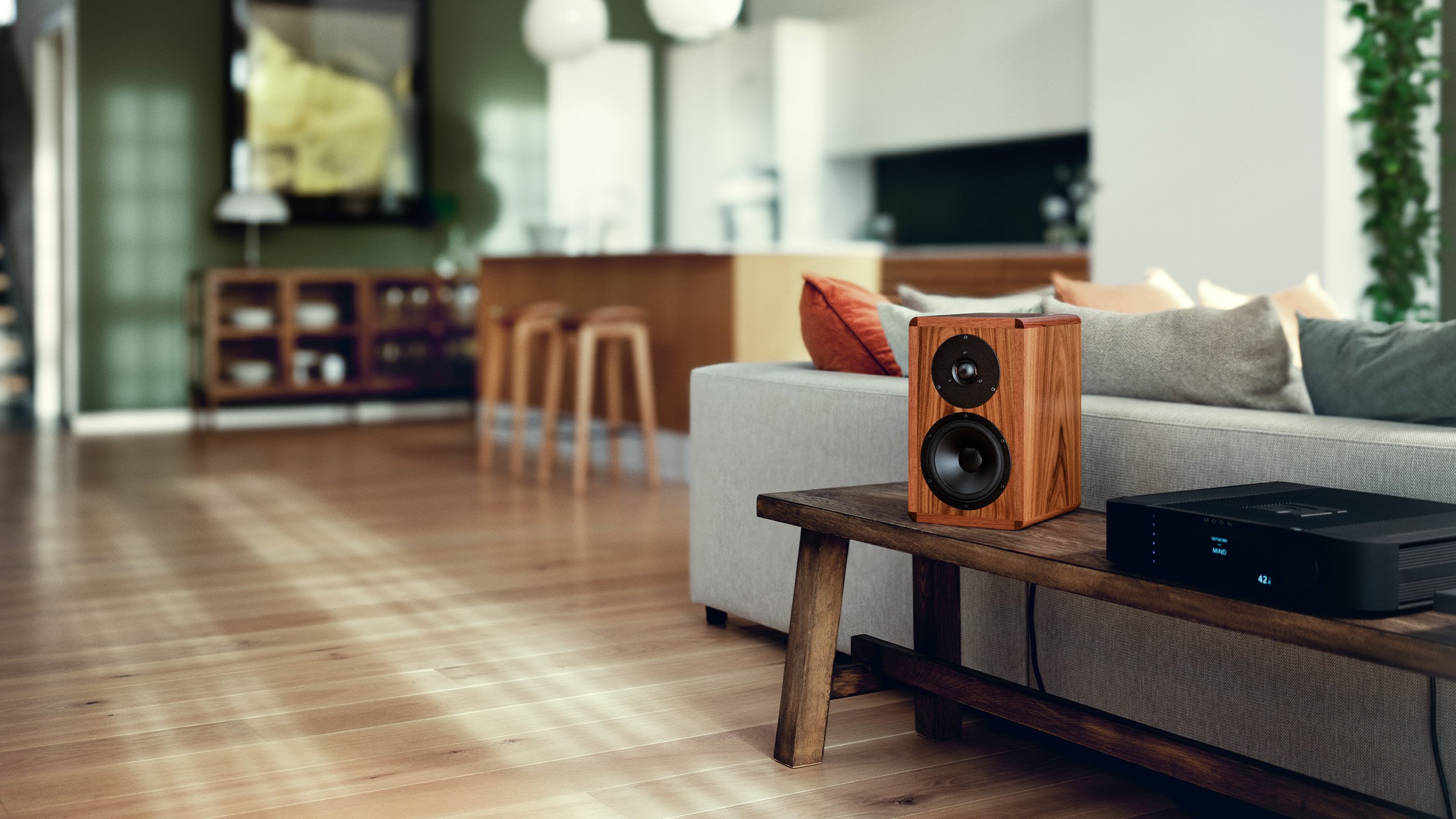 2560x1440px_Homepage_DynaudioLegend_17